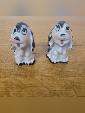 2 Vintage Black & White Porcelain Dog Figurines Japan / Occupied Japan 2.5” High